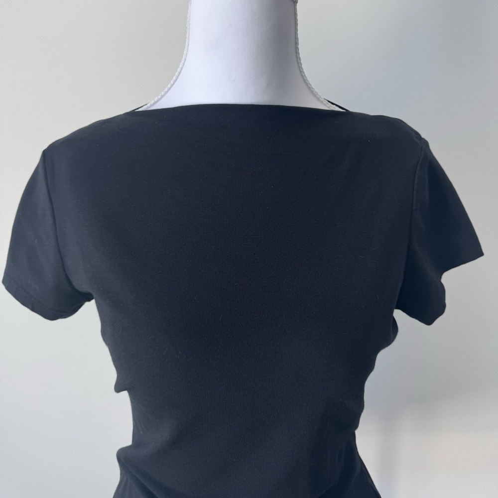 Calvin Klein Slim Fit Modal Tee Quiet Luxury #CarolynBessette 🖤 - Picture 4 of 7